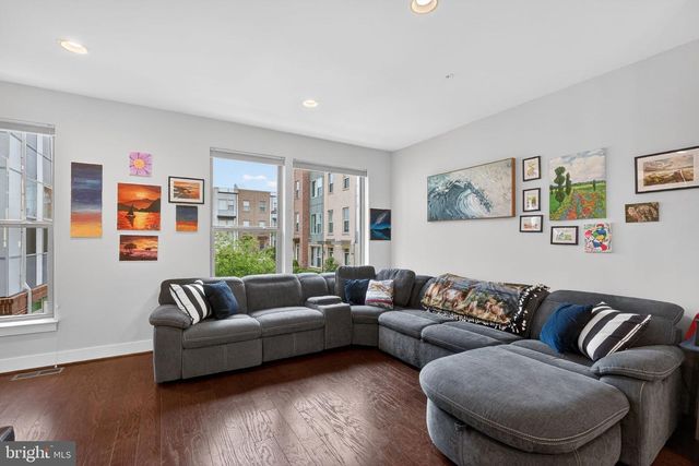 5138 LONGSTONE WAY, North Bethesda, MD 20852