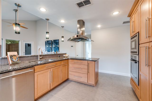 6111 Black Berry Lane, Dallas, TX 75248