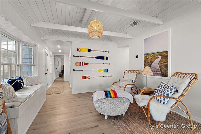 6365 Waters Edge Lane, Saugatuck, MI 49453