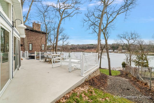 6365 Waters Edge Lane, Saugatuck, MI 49453