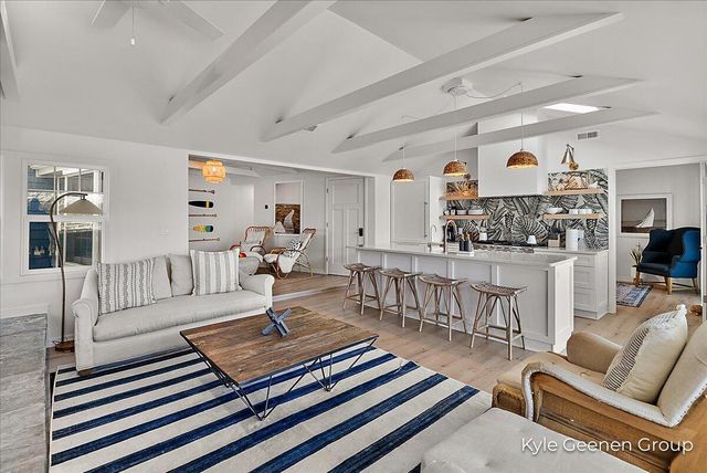 6365 Waters Edge Lane, Saugatuck, MI 49453