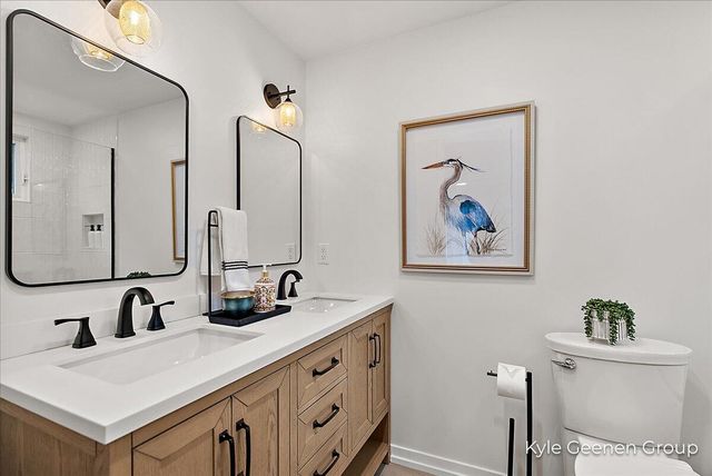 6365 Waters Edge Lane, Saugatuck, MI 49453