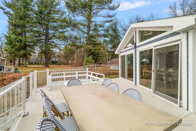 6365 Waters Edge Lane, Saugatuck, MI 49453