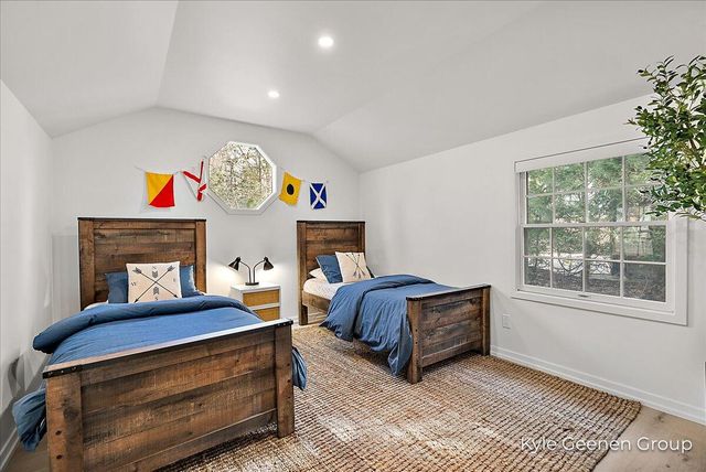 6365 Waters Edge Lane, Saugatuck, MI 49453