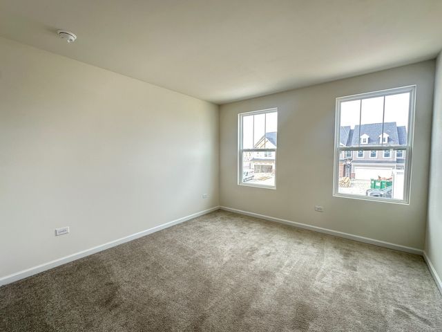 2320 Horseshoe Circles, Naperville, IL 60564