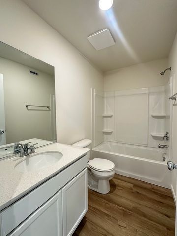 2320 Horseshoe Circles, Naperville, IL 60564