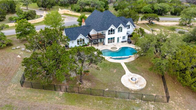 31 W VALLEY SPRINGS RD, Wimberley, TX 78676