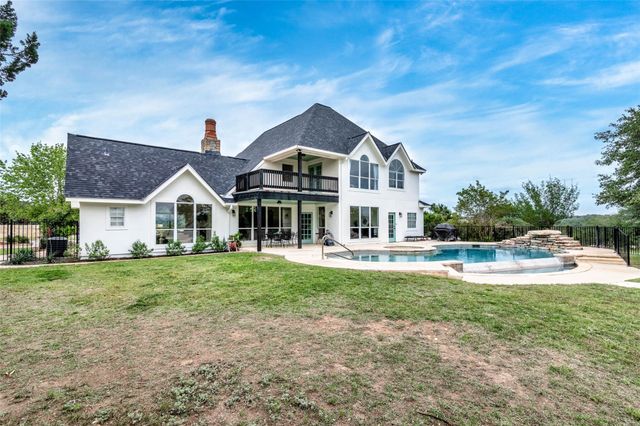 31 W VALLEY SPRINGS RD, Wimberley, TX 78676