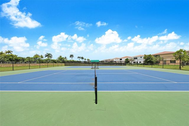 476 NE 194th Terrace, Miami, FL 33179