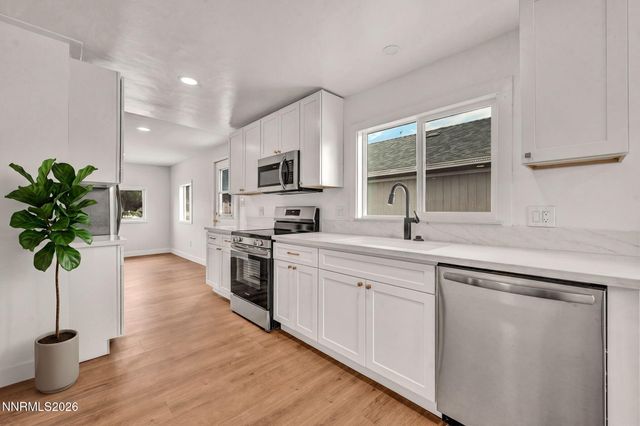1559 D Street, Sparks, NV 89431