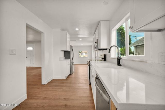 1559 D Street, Sparks, NV 89431