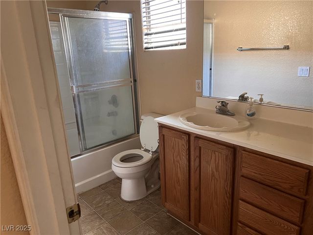 8301 Strawberry Spring Street, Las Vegas, NV 89143