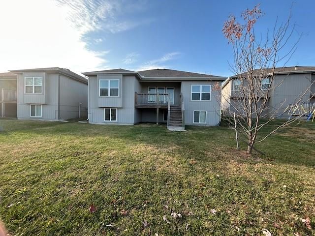 21717 Southcreek Road, Peculiar, MO 64078