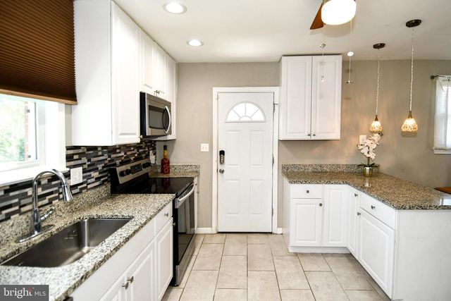 5815 ARBROATH DR, Clinton, MD 20735