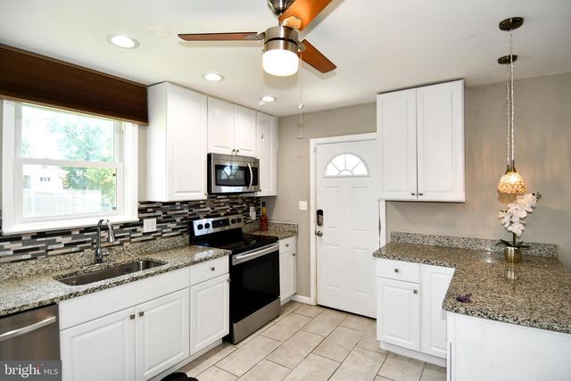 5815 ARBROATH DR, Clinton, MD 20735