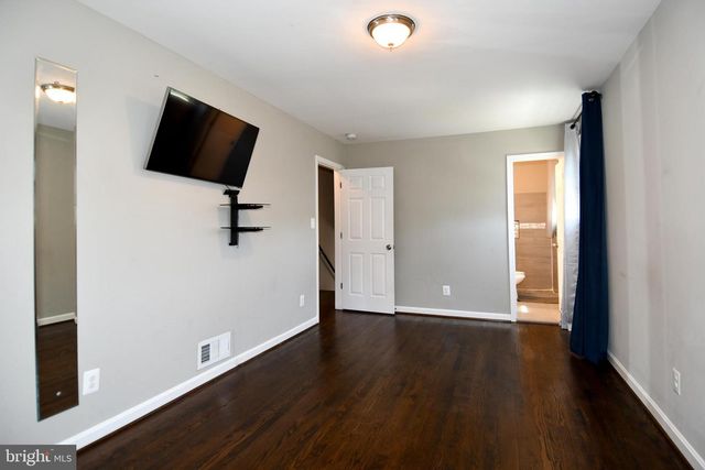 5815 ARBROATH DR, Clinton, MD 20735