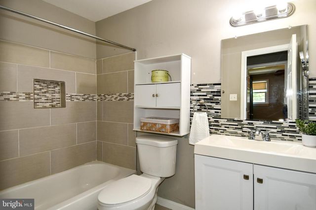 5815 ARBROATH DR, Clinton, MD 20735