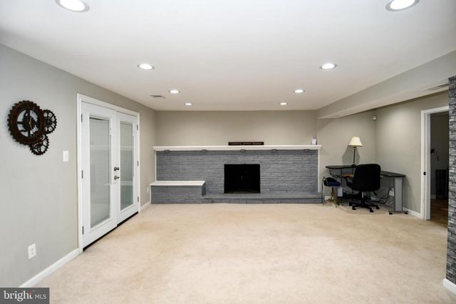 5815 ARBROATH DR, Clinton, MD 20735
