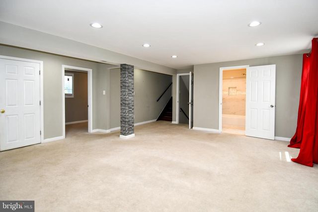 5815 ARBROATH DR, Clinton, MD 20735