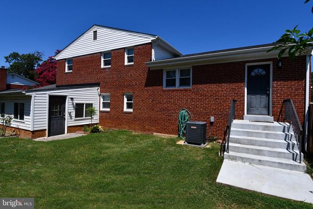 5815 ARBROATH DR, Clinton, MD 20735