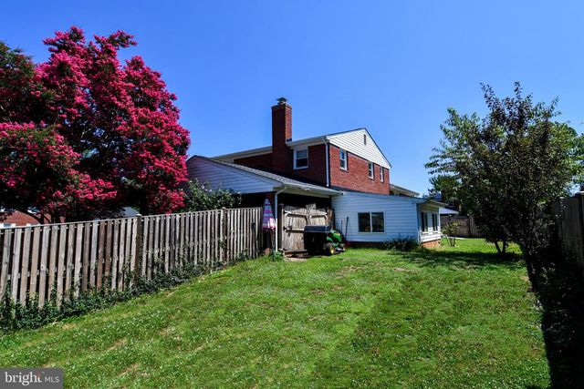 5815 ARBROATH DR, Clinton, MD 20735