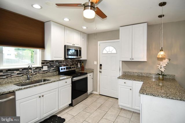 5815 ARBROATH DR, Clinton, MD 20735