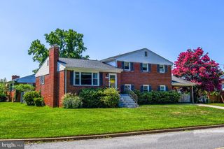 5815 ARBROATH DR, Clinton, MD 20735