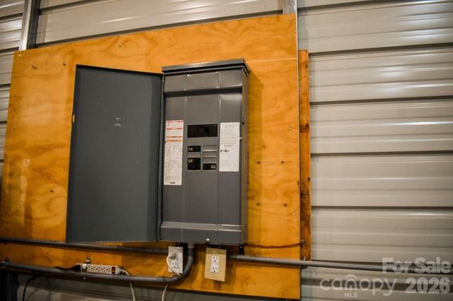 6016 Oxford School Road, Claremont, NC 28610