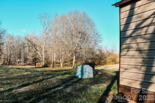 6016 Oxford School Road, Claremont, NC 28610