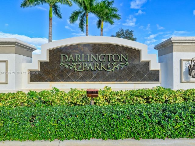 9719 Darlington Pl, Cooper City, FL 33328
