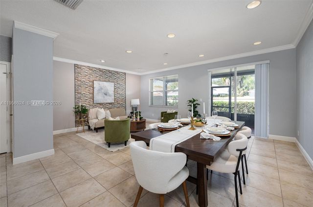 9719 Darlington Pl, Cooper City, FL 33328