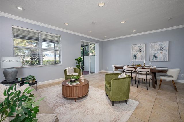 9719 Darlington Pl, Cooper City, FL 33328