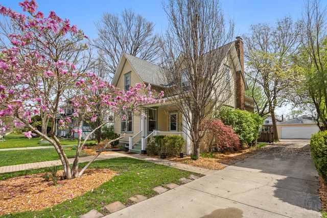 622 N Ridgeland Avenue, Oak Park, IL 60302