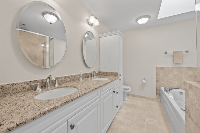 622 N Ridgeland Avenue, Oak Park, IL 60302