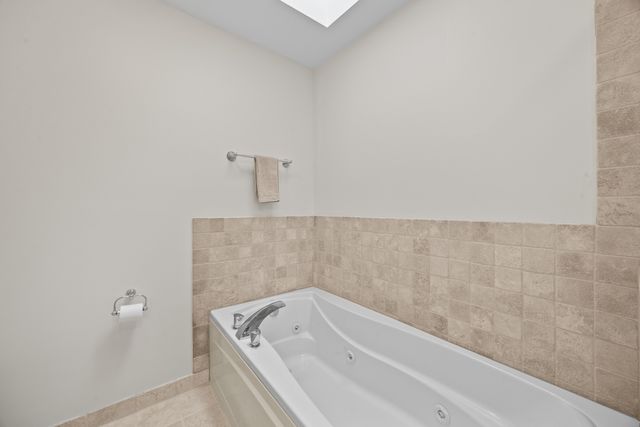 622 N Ridgeland Avenue, Oak Park, IL 60302
