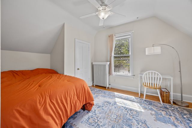 622 N Ridgeland Avenue, Oak Park, IL 60302