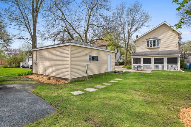 622 N Ridgeland Avenue, Oak Park, IL 60302