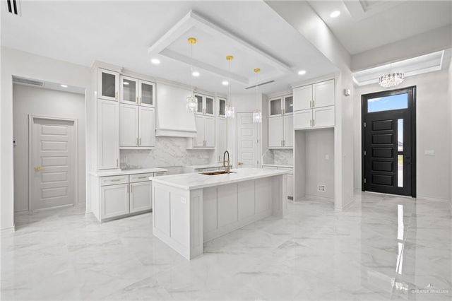 1115 E Boxwood Avenue, San Juan, TX 78589