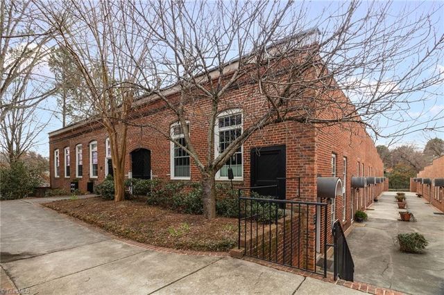 220 Tar Branch Court, Winston-salem, NC 27101
