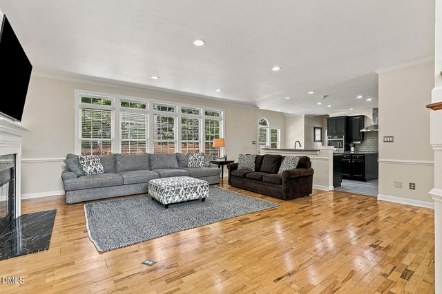 100 Hemingford Grey Court, Cary, NC 27518