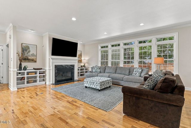 100 Hemingford Grey Court, Cary, NC 27518