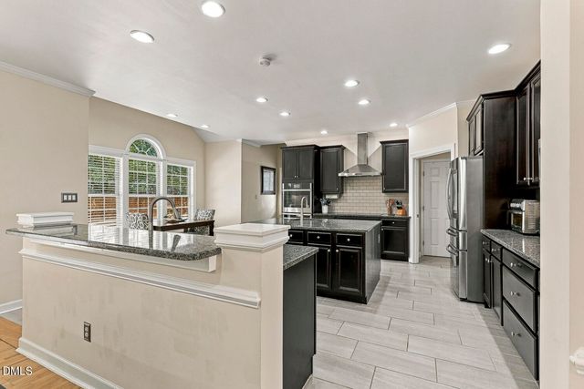 100 Hemingford Grey Court, Cary, NC 27518