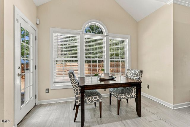100 Hemingford Grey Court, Cary, NC 27518