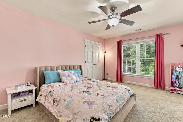 100 Hemingford Grey Court, Cary, NC 27518