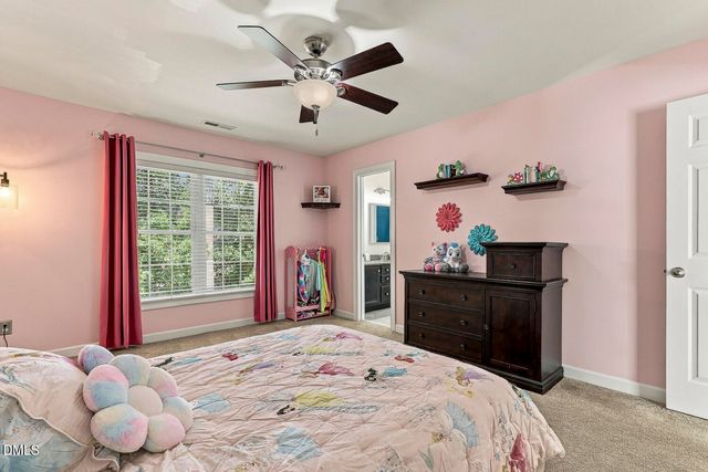 100 Hemingford Grey Court, Cary, NC 27518