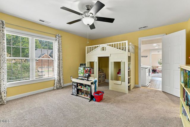 100 Hemingford Grey Court, Cary, NC 27518