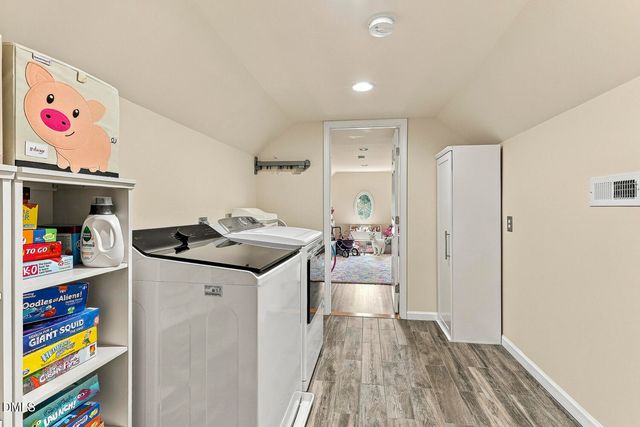 100 Hemingford Grey Court, Cary, NC 27518