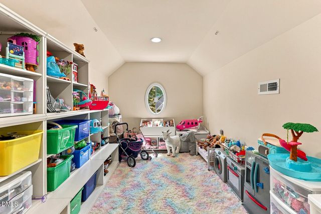 100 Hemingford Grey Court, Cary, NC 27518