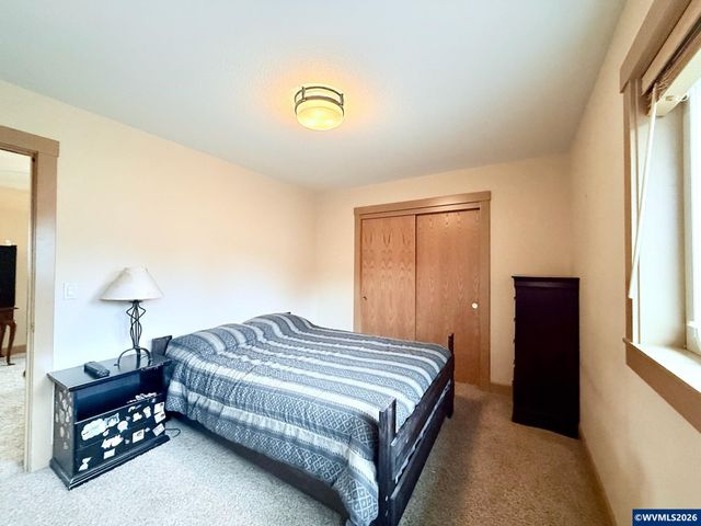 5970 Lone Oak Rd SE, Salem, OR 97306