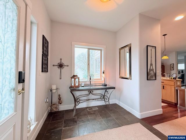 5970 Lone Oak Rd SE, Salem, OR 97306